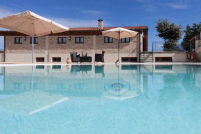 TENUTA ASCHARI: L'IDEALE PER IL VOSTRO SOGGIORNO